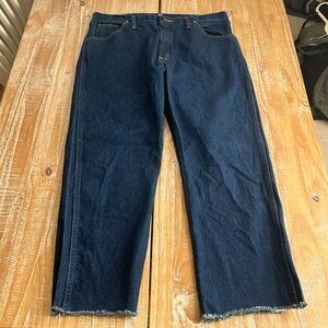 Men’s Wrangler 38x32 Premium Performance Cowboy Cut Regular Fit Jeans